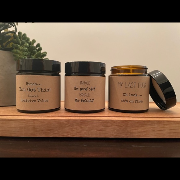 Scented homemade candles w/ trendy labels - Picture 10 of 10